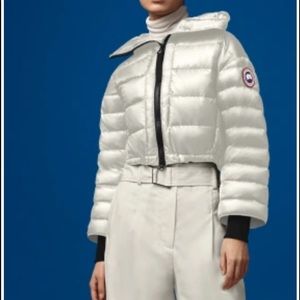 Never worn tags still attached! 800 obo can’t return don’t have the receipt